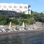 فندق Urga Butik & Restaurant غولوك