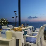 فندق Urga Butik & Restaurant غولوك