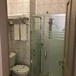 Urga Butik & Restaurant فندق
