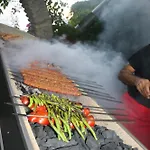 فندق Urga Butik & Restaurant غولوك