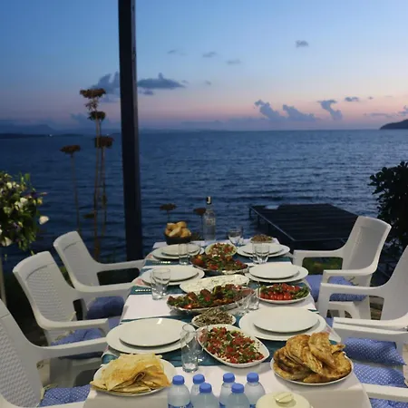 Hotel Urga Butik & Restaurant *