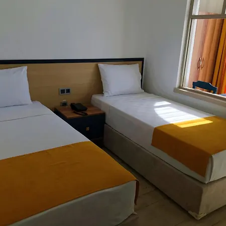 Urga Butik & Restaurant