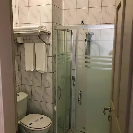 Urga Butik & Restaurant فندق