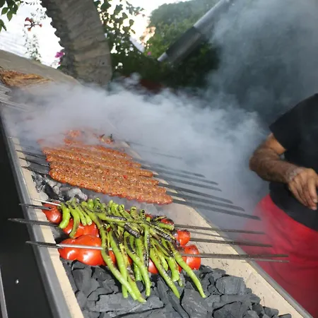 ホテル Urga Butik & Restaurant Gulluk