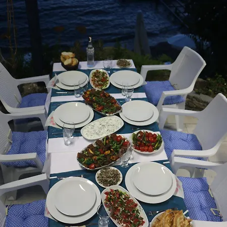 ホテル Urga Butik & Restaurant *