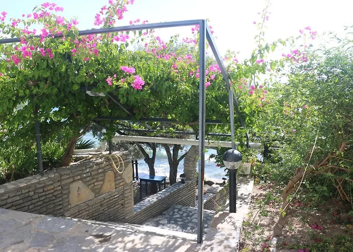 Hotel Urga Butik & Restaurant