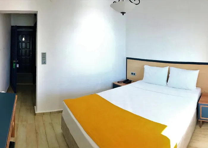 Hotel Urga Butik & Restaurant Gulluk