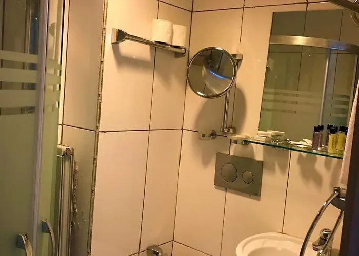 Urga Butik & Restaurant