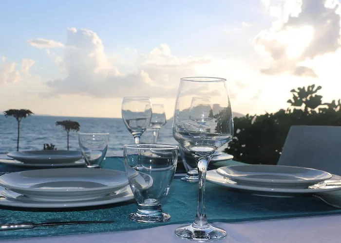 Urga Butik & Restaurant * Gulluk