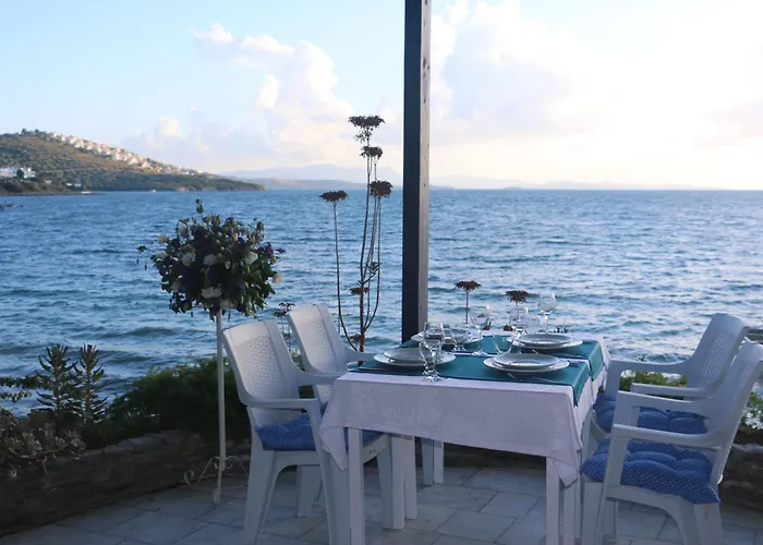 Отель Urga Butik & Restaurant Гюллюк