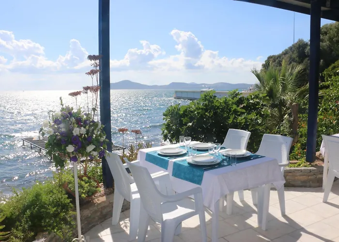 Hotel Urga Butik & Restaurant Gulluk